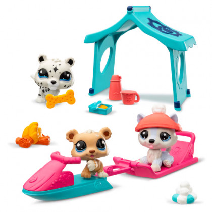 Littlest Pet Shop Snowy Day