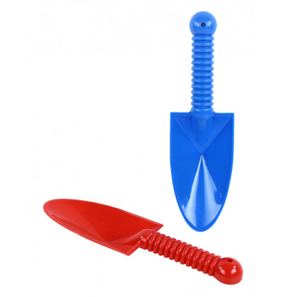 the plastic little spade